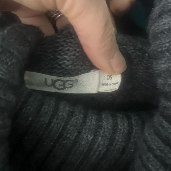Ugg Jacey Turtleneck Ruffle Gray Sweater Turtleneck Poncho - Picture 4 of 8